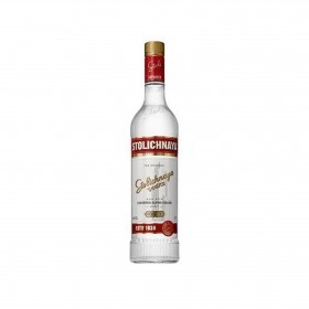 STOLICHNAYA VODKA 70cl.